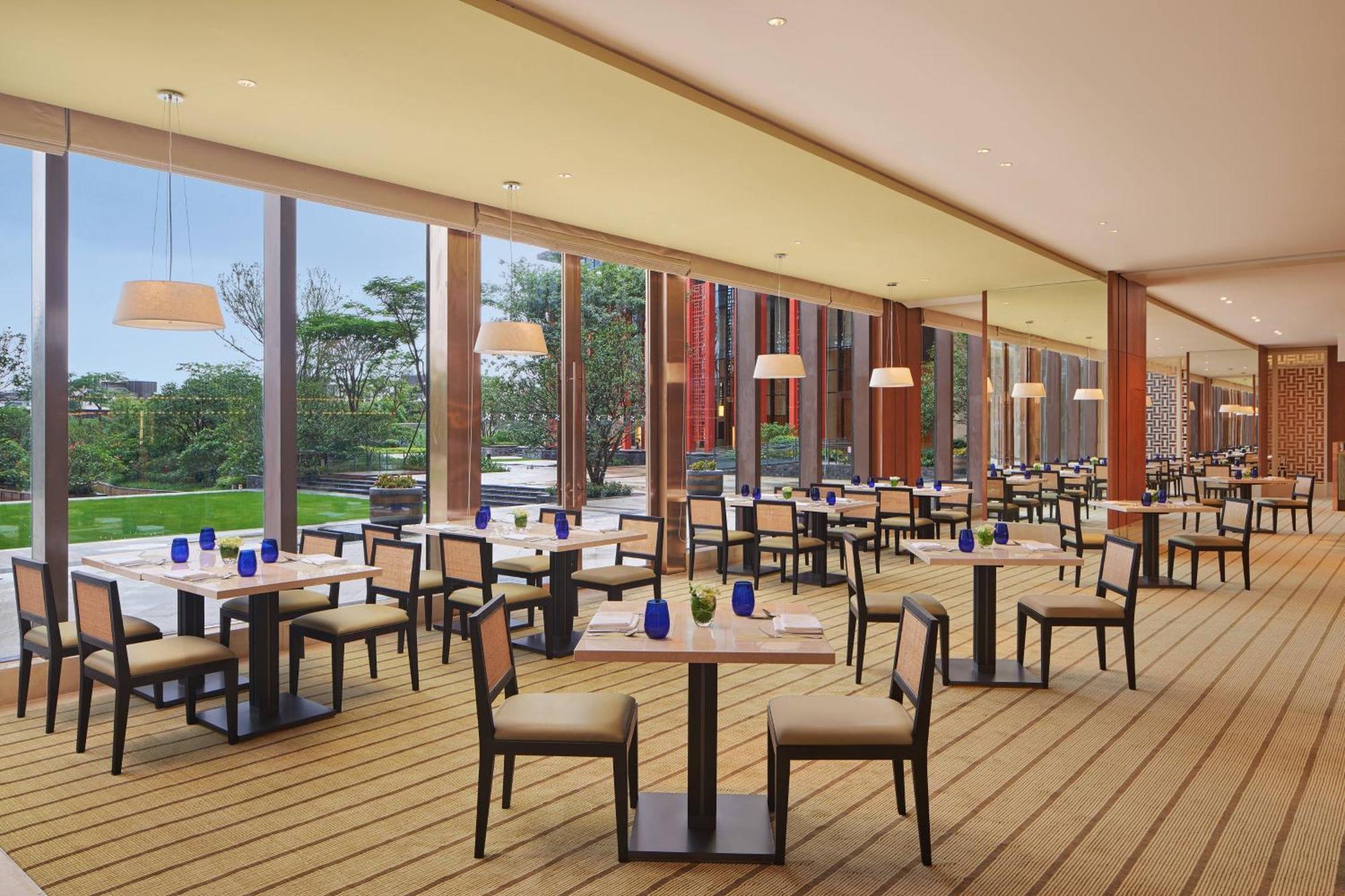 鹤山方圆福朋喜来登酒店 外观 照片